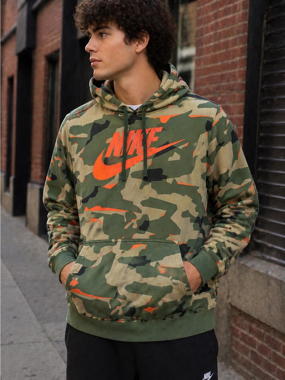 Nike Camo Hoodie Orange Swoosh Pullover Fleece Men’s Medium